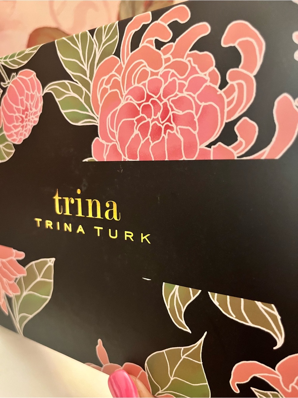 Trina Turk Black Quilted Wallet & Card Case Set w/Gold Logo & Luggage Tag (NIB) - Picture 7 of 10
